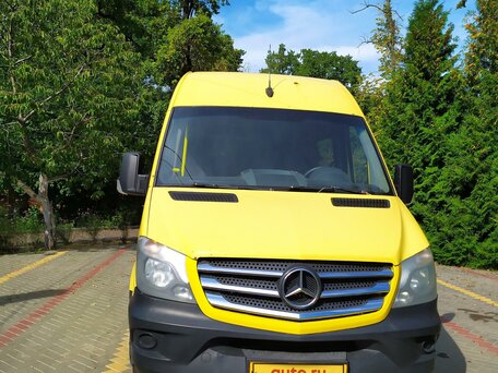 2017 Mercedes-Benz Sprinter, жёлтый, 5450000 рублей, вид 3