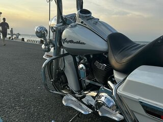 2008 Harley-Davidson Road King, белый, 1100000 рублей, вид 5