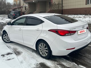 2014 Hyundai Elantra V (MD) Рестайлинг, белый, 1300000 рублей, вид 5