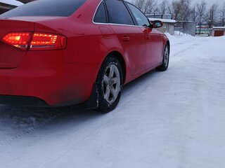 2009 Audi A4 IV (B8), красный, 850000 рублей, вид 5