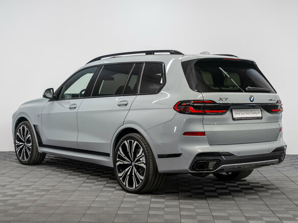 2026 BMW X7 40d I (G07) Рестайлинг, серый, 18990000 рублей - вид 3