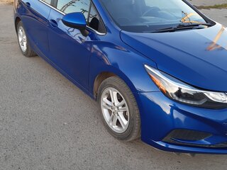 2017 Chevrolet Cruze II, синий, 1450000 рублей, вид 2