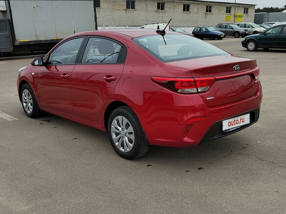 2017 Kia Rio IV, красный, 1254266 рублей - вид 8
