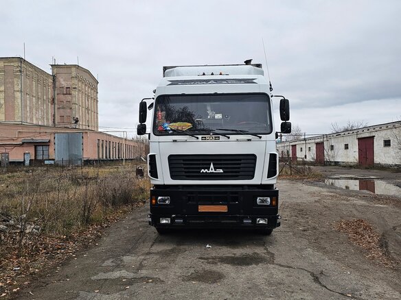 2007 МАЗ 5434, белый, 3800000 рублей - вид 3