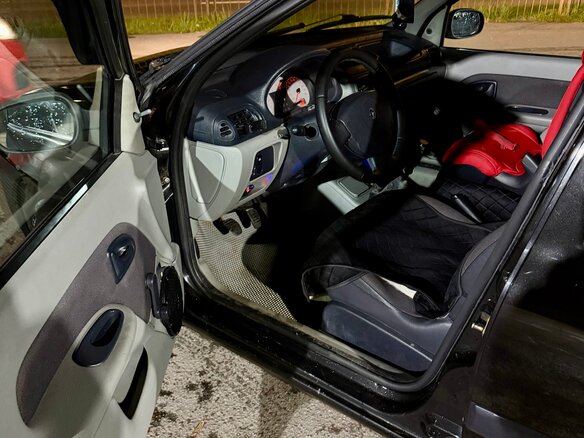 2005 Renault Symbol I Рестайлинг, чёрный, 240000 рублей - вид 6