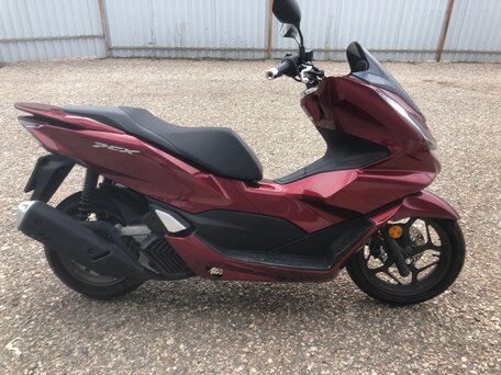 2021 Honda PCX 125, пурпурный, 455000 рублей, вид 3