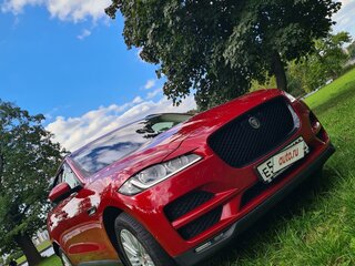 2019 Jaguar F-Pace I, красный, 3790000 рублей, вид 5