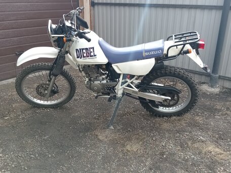 1995 Suzuki Djebel 200, белый, 207000 рублей, вид 1