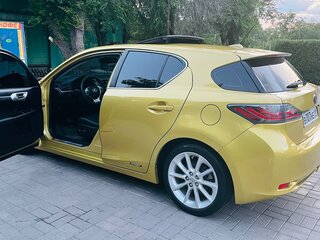 2011 Lexus CT 200h I, золотистый, 1350000 рублей, вид 5