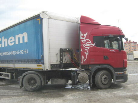 2010 Scania G-series, пурпурный, 2800000 рублей, вид 4