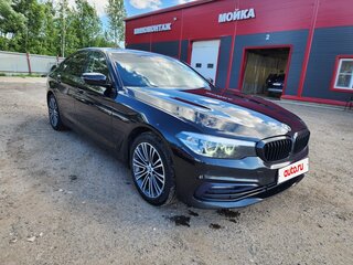 2019 BMW 5 серии 520d VII (G30/G31/G38), чёрный, 3000000 рублей, вид 1