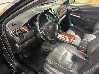 2014 Toyota Camry VII (XV50), чёрный, 1850000 рублей, вид 5