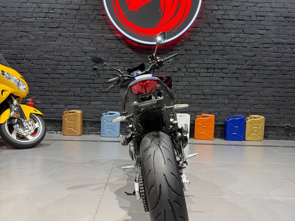 2021 Yamaha MT-09 (FZ-09), чёрный, 935000 рублей - вид 8