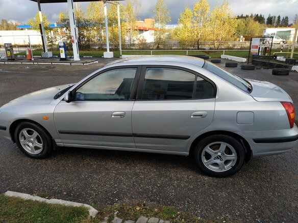 2002 Hyundai Elantra III (XD), серебристый - вид 1