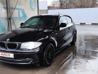 2011 BMW 1 серии 118i I (E81/E82/E87/E88) Рестайлинг, чёрный, 650000 рублей, вид 4