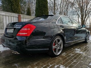 2011 Mercedes-Benz S-Класс AMG 63 AMG Long II (W221) Рестайлинг, чёрный, 3000000 рублей, вид 2