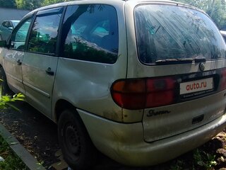1999 Volkswagen Sharan I, серебристый, 280000 рублей, вид 4