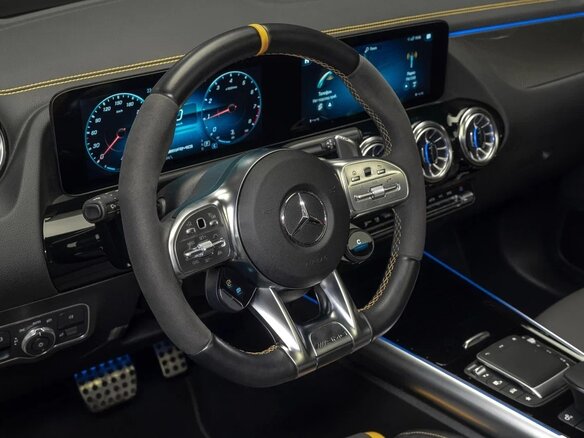 2022 Mercedes-Benz GLA AMG 45 S AMG II (H247), серый, 5950000 рублей - вид 9