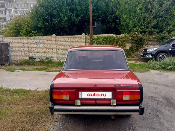 1993 Lada (ВАЗ) 2105, пурпурный, 95000 рублей - вид 2