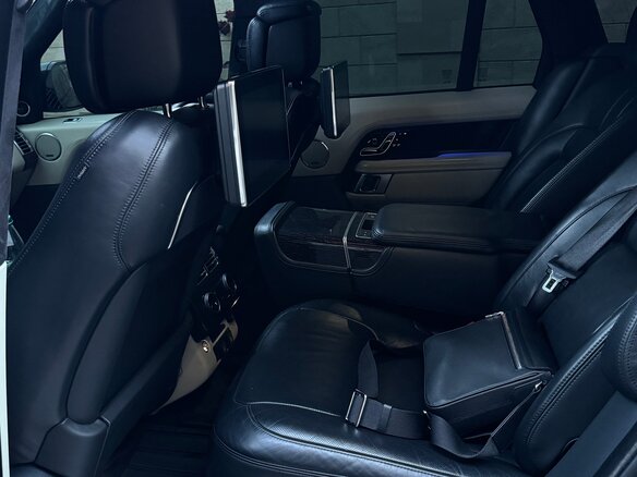 2019 Land Rover Range Rover IV Рестайлинг, серый, 5700000 рублей - вид 16