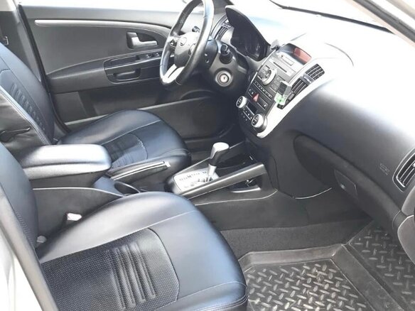 2011 Kia Ceed I Рестайлинг, золотистый, 1050000 рублей - вид 8