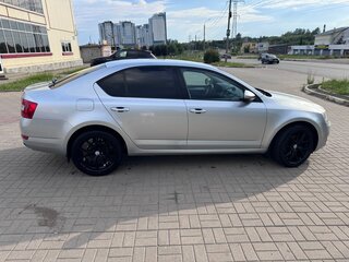 2014 Skoda Octavia III (A7), серебристый, 650000 рублей, вид 2
