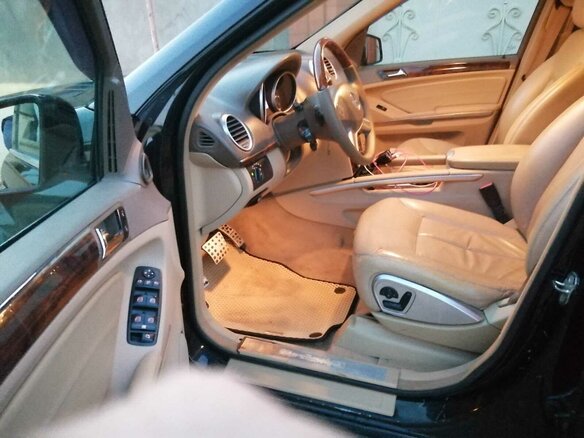 2008 Mercedes-Benz GL-Класс 500 I (X164), чёрный, 2000000 рублей - вид 6