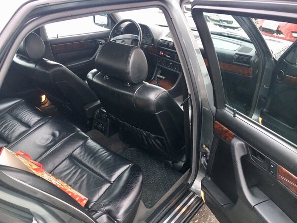 1990 BMW 7 серии 750i II (E32), серый - вид 14