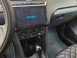2012 Volkswagen Polo V, чёрный, 710000 рублей, вид 5