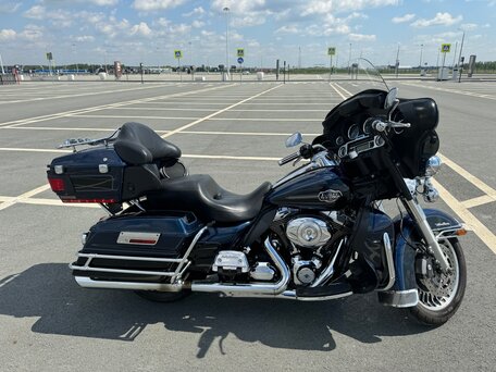 2013 Harley-Davidson Electra Glide, синий, 1150000 рублей, вид 4