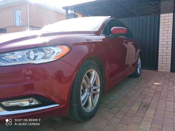 2017 Ford Fusion (North America) II Рестайлинг, красный, 1655000 рублей - вид 7