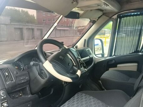 2011 Peugeot Boxer, чёрный, 2100000 рублей, вид 4