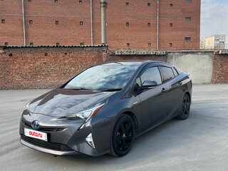 2017 Toyota Prius IV (XW50), серый, 1710000 рублей, вид 1