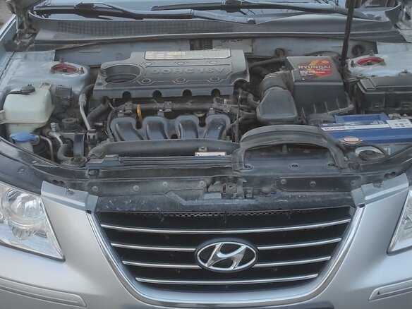 2008 Hyundai Sonata V (NF) Рестайлинг, серебристый, 1200000 рублей - вид 1