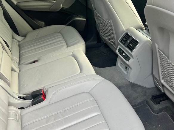 2019 Audi Q5 45 TFSI II (FY), синий, 2800000 рублей - вид 36