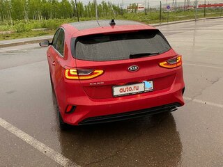 2018 Kia Ceed III, красный, 1520000 рублей, вид 3