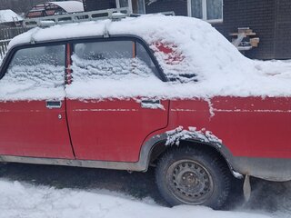 1991 Lada (ВАЗ) 2105, красный, 120000 рублей, вид 4