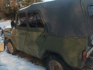 1985 УАЗ 469Б, зелёный, 100000 рублей, вид 1