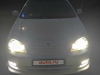 2001 Toyota Corolla Fielder IX (E120, E130), белый, 670000 рублей, вид 3