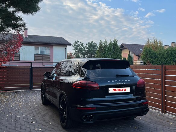 2015 Porsche Cayenne S Diesel II Рестайлинг (958), чёрный, 3300000 рублей - вид 5