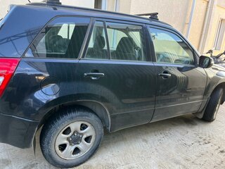 2010 Suzuki Grand Vitara II Рестайлинг, чёрный, 1800000 рублей, вид 4