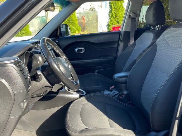 2017 Kia Soul II Рестайлинг, чёрный, 1320000 рублей - вид 10