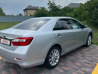 2013 Toyota Camry VII (XV50), серебристый, 2080000 рублей, вид 5