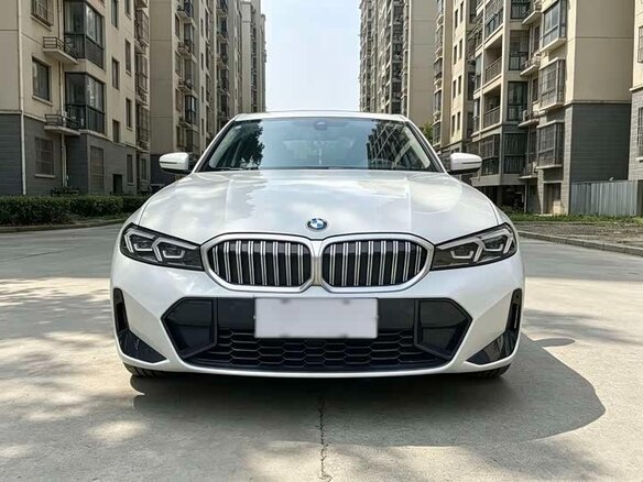2023 BMW 3 серии Long 320Li VII (G2x) Рестайлинг, чёрный, 3550000 рублей - вид 1