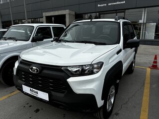 2026 Lada (ВАЗ) Niva Travel I Рестайлинг, белый, 1419000 рублей, вид 2