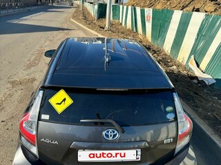 2018 Toyota Aqua I Рестайлинг 2, серый, 1150000 рублей, вид 5