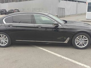 2018 BMW 7 серии Long 730Ld xDrive VI (G11/G12), чёрный, 2800000 рублей, вид 5