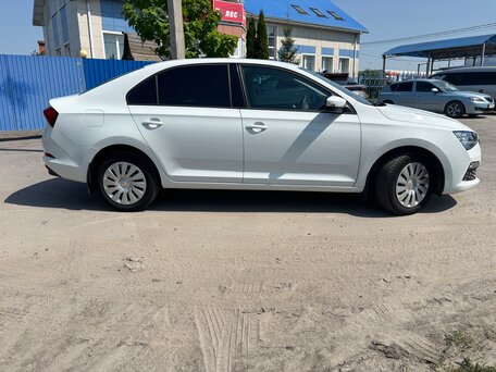 2021 Skoda Rapid II, белый, 1249000 рублей, вид 3