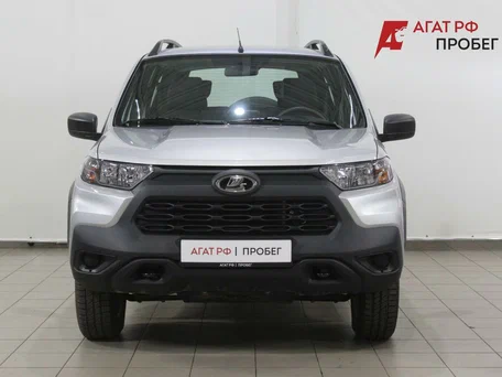 2025 Lada (ВАЗ) Niva Travel I, серебристый, 1320000 рублей, вид 2