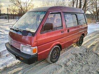 1989 Nissan Vanette II, красный, 270000 рублей, вид 4
